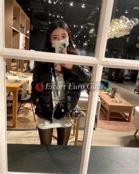 Escort helainki  22 years old straight Female Ebony escort from Helsinki, Finland with D Cup Natural breasts, Medium Long Black Hair hair, and Brown colour eyes