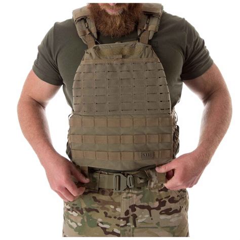 Escort plate carrier   Standard items that should be on your Plate Carrier: -Level IIA or IIIA soft armor (IIA stops up to 