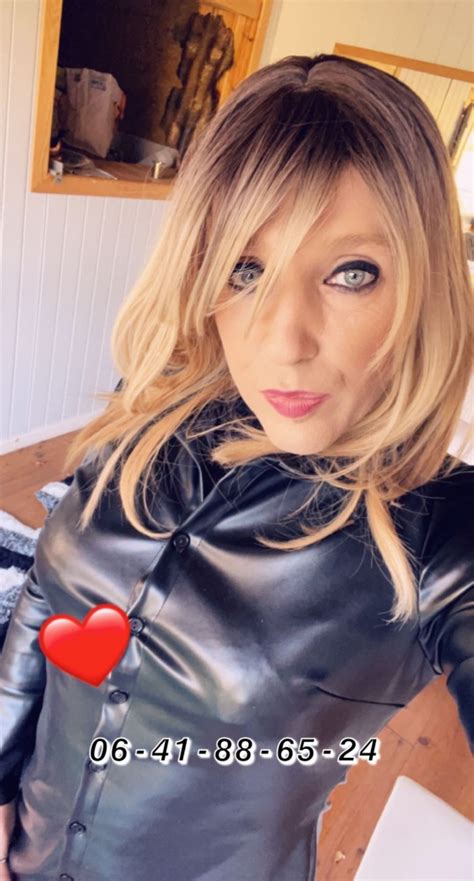 Escort transexuelle colmar  Clichy