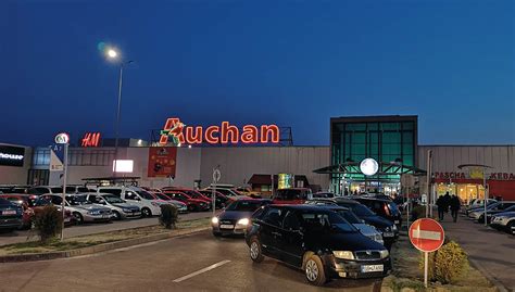Escorte auchan titan  M am dus in zona Auchan Titan, dau mesaj si ma suna si mi da toate detaliile