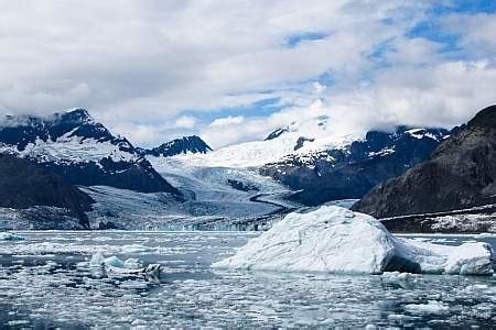 Escorted alaska tours  Your dream trip to Alaska awaits you with Inspiring Vacations’ range of guided tours Alaska wide