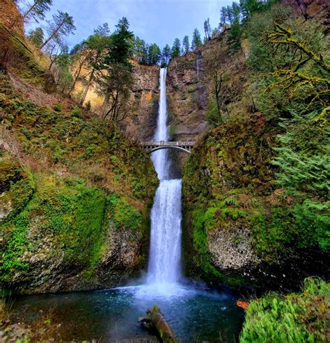 Escorted tours of oregon and washington state This epic escorted tour starts in New York, Boston and New England and then onto the Canadian cities of Quebec, Montreal, Ottawa and Toronto