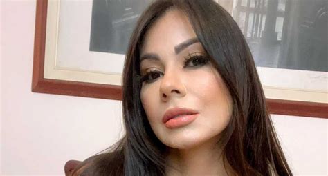 Esperanza escort colombiana  De esta manera, la