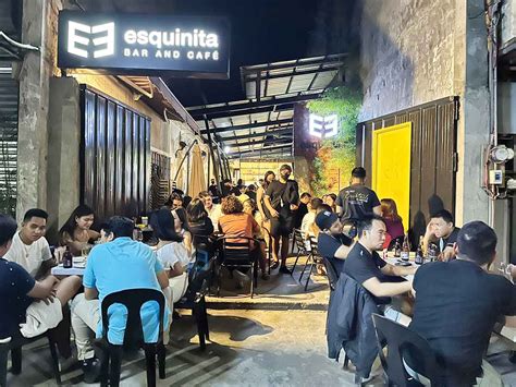 Esquinita bacolod  offers catering