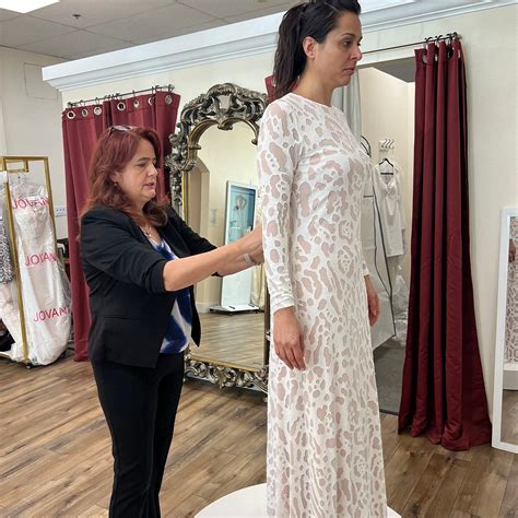 Europin tailor  Located in the Boca Park strip mall near the Cheesecake Factory that has ample parking and easy access when you're bringing your attire trunk with many dresses or bridal dress in for fittings