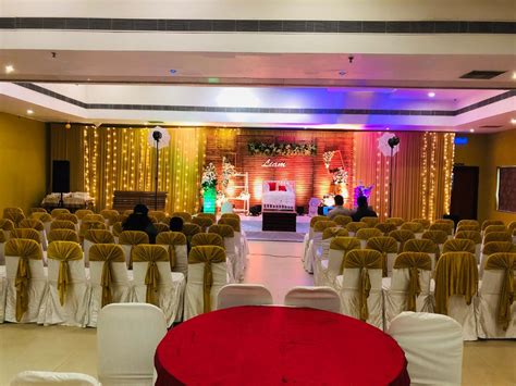 Event space in thrissur Available for sale is a commercial space situated at Ayyanthole, a well-known neighbourhood in Thrissur