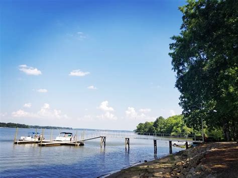 Event spaces lake wateree  157 likes