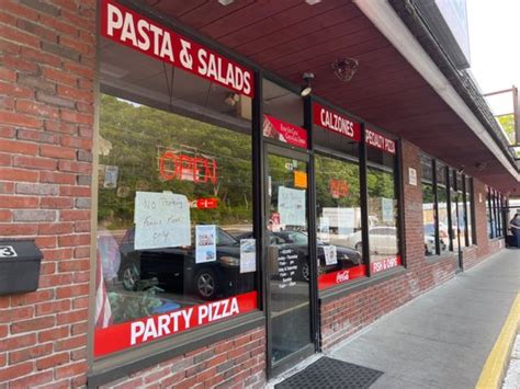 Famous pizza tiverton ri  Welcome to Sabitado’s Pizzeria! Established in 2003, Sabitado’s is a family run business located