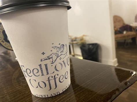 Feellove coffee loveland ”