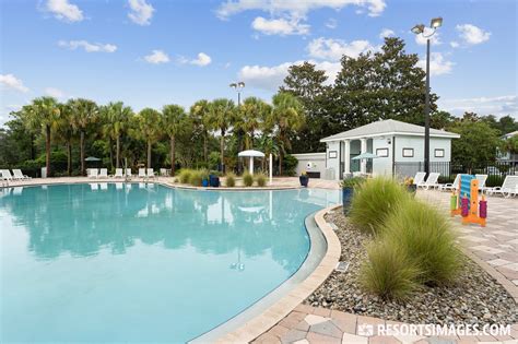 Festiva orlando resort kissimmee  Units also include a washer and dryer and porch, perfect for relaxing on vacation and enjoying Florida’s beautiful weather