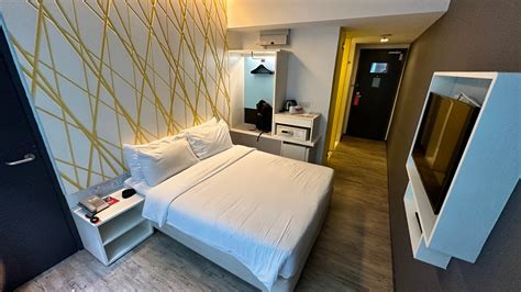 First world hotel deluxe room vs y5 deluxe room  🔹Y5 Deluxe room ( 1 Queen or 2 Single bed) 🔹Y5 Triple ( 1 Queen and 1 Single bed) Online Sol Chat to BuyNow $53 (Was $̶1̶9̶1̶) on Tripadvisor: First World Hotel, Genting Highlands