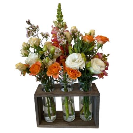 Flower shop ballina  Team of qualified Florists with over 30 years of experience guaranteeing you the