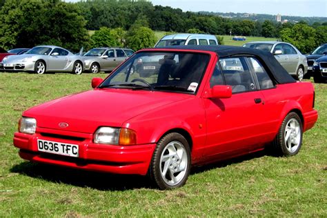 Ford escort suze  Shop used vehicles in your area