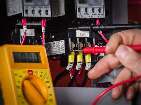 Fort thomas electrical repair <mark>Cox Electric is located at 14 Mayo Ct Fort Thomas, Kentucky 41075: electrical; Services Offered NEW INSTALLATION, REWIRING & REPAIR, EXISTING & NEW</mark>