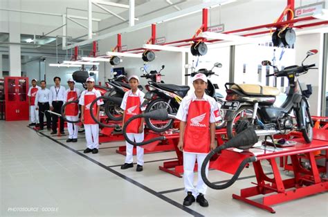 Franchise bengkel motor honda Cari bengkel sepeda motor franchise dan periksa di mana bengkel motor,Temukan bengkel motor resmi 24 jam, reparasi ban, cat, jok, modifikasi lampu, knalpot, las, lihat daftar harga, panggilan dan foto