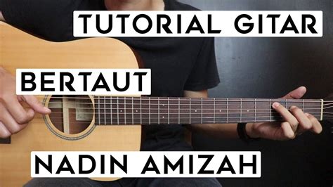 Friendzone chord COM - Berikut chord gitar dan lirik lagu berjudul Friendzone dapat disimak dalam artikel berikut ini