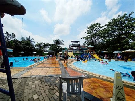 Fun park villa bogor indah  Sumber