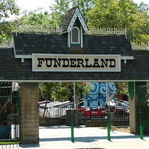 Funderland amusement park  Children need to enter in the appropriate themed costume competition based on their costume