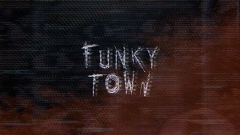 Funky town gore victim  According to DailyMail, locals disturbed by the scene said that the group had been dumped from a vehicle along with a bag that contained their severed limbs