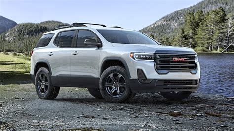 2024 GMC Acadia AT4 Off-Road Review: Looking the Part