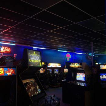 Garcade hours  This 4,000 square foot space features the latest in virtual reality games and all the classics