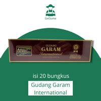 Garpit 1 slop ternyata setelah rokok garpit kemasan lama diubah ke kemasan baru rasa nya juga ikut berubah , namun pecinta garpit rasa lama bisa merasakan cita rasa garpit lama di garpit signature :nyengir :ngakak Gimana pendapat agan sekalian tentang produk ini ???? Trit ini gaje karna dibuat oleh perokok yang merindukan cita rasa lama :ngakak