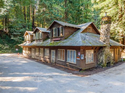 George's hideaway guerneville ca  Between 2019 and 2020 the population of Guerneville, CA declined from 5,014 to 4,747, a −5