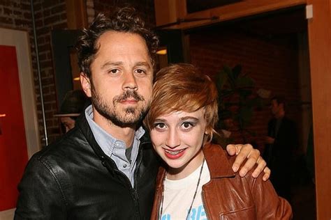 Giovanni ribisi net worth  Ribisi, the 32-year-old star of "Perfect Stranger," opening