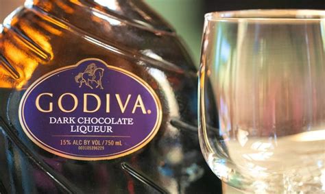 Godiva chocolate liqueur substitute  And be sure to strain into classic martini glasses to serve it! Garnish the top of your martini with a dusting of cacao powder for a little extra chocolate flavor