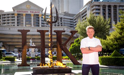 Gordon ramsay hell's kitchen vegas dress code  I highly recommend making a reservation a week in advance to make sure you get a spot, especially during busy seasons like the summer