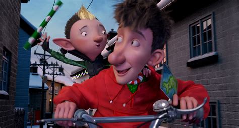 Gostream arthur christmas  Santa's clumsy son Arthur sets out on a mission with Grandsanta to give out a present they misplaced to a young girl in less than two hours