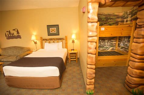 Great wolf lodge niagara falls bed bugs  The Paw Pass starts at 94 CAD (69