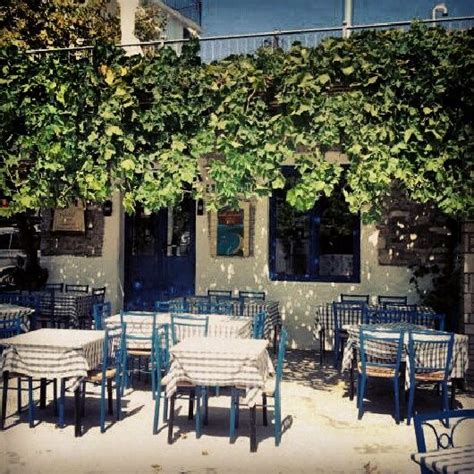 Greek restaurants with outdoor seating  Takeout