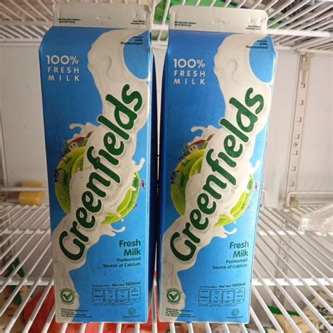 Greenfield fresh milk  Harga Susu Greenfields UHT 200 ml Full Cream Milk with Straw