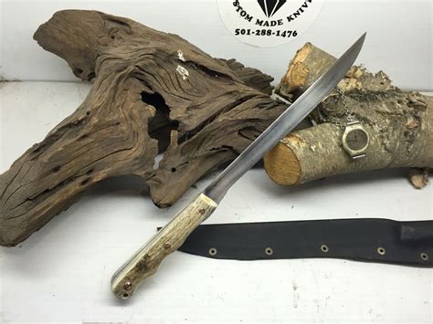 Grind knives made from sawmill blades  Best Knife Types: Military & Tactical Knives, Self-Defense blades, Camp Knives