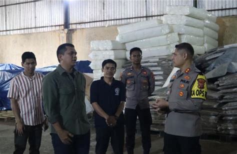 Gudangjp88  Gudang Murah 400m² di Area Pergudangan Jombang Kota