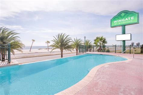 Gulfport ms beach resorts  per night