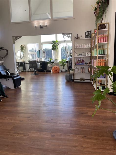 Hair salon bainbridge island  in Business