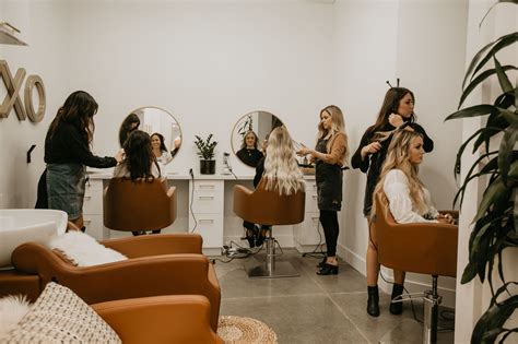 Hair salon near foxwoods 5813 North 7th Street, Phoenix, AZ 85014