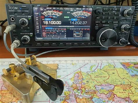 10 Meter Radios vs CB Radios: Key Differences Explained - Stryker Radios