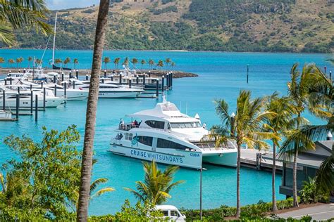Hamilton island ferry  Located on the largest island in the Whitsundays, Whitehaven Beach offers up 7km of shore to explore – swim, snorkel, laze on the sand or even take a hike through the forest to an ocean lookout or secret swimming spot: your time here can be