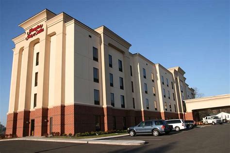 Hampton inn knoxville east  Fitness Center; Pool;Hampton Inn Knoxville-East: A+ - See 682 traveler reviews, 105 candid photos, and great deals for Hampton Inn Knoxville-East at Tripadvisor