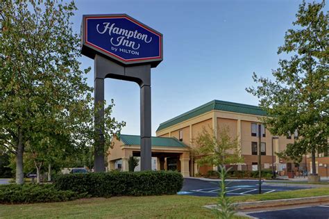 Hampton inn woodstock ga  As of Jun 25, 2023, prices found for a 1-night stay for 2 adults at Hampton Inn Atlanta/Woodstock on Jul 2, 2023 start from $103, excluding taxes and fees