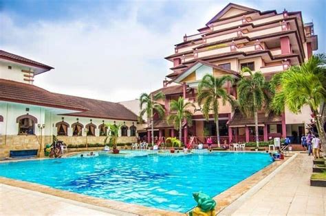 Harga tiket kolam renang abadi suite jambi  Pemesanan mudah secara online di Planet of Hotels