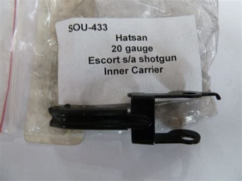 Hatsan escort inner carrier  Insert a shell into the chamber