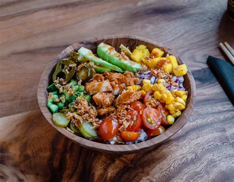 Hawaiian poke bowl gent  Poke is rooted in the days when native Hawaiian fishermen would slice up smaller reef fish and serve them raw, seasoned with whatever was on hand—usually condiments such as sea salt, candlenut, seaweed and limu, a kind of brown algae