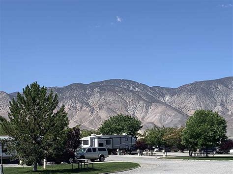 Hawthorne nevada rv parks  Located just an hour's drive from the Las Vegas KOA Campground, this other-worldly place is known for its red sandstone rock formations that look like fire spewing from the desert