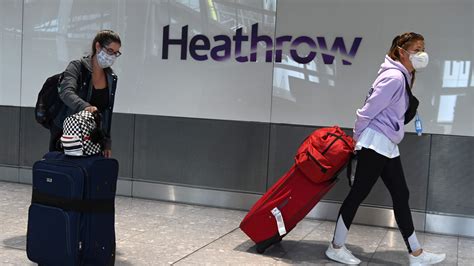 Heathrow escorts 1cm tall, B Cup, Medium Other Hair, Brown c