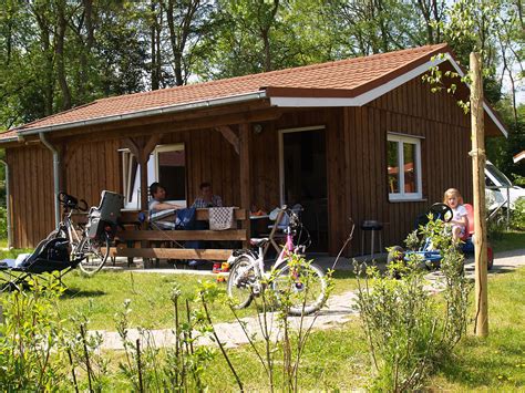 Heidehaus schloss dankern  Klassenfahrt nach schloss dankern? Hallo, wir fahren nach den Sommerferien mit der Klasse nach Schloss Dankern und meine Frage