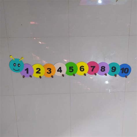 Hiasan ulat angka Promo Habis 1 Set ( 17 Cm X 150 Cm) Hiasan Dinding Angka 1-10 Peraga Edukatif Paud Tk Tema Hewan Ulat